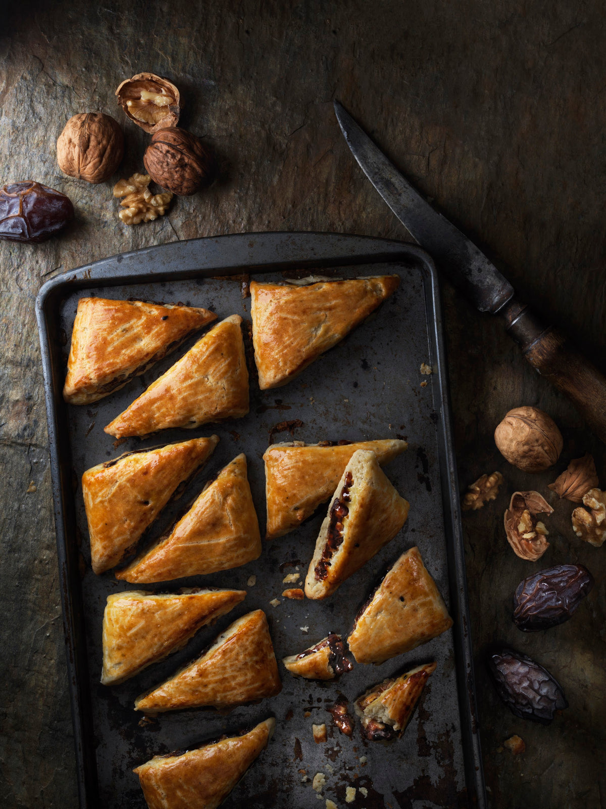 Klecha, ancient Mesopotamian date filled pastries